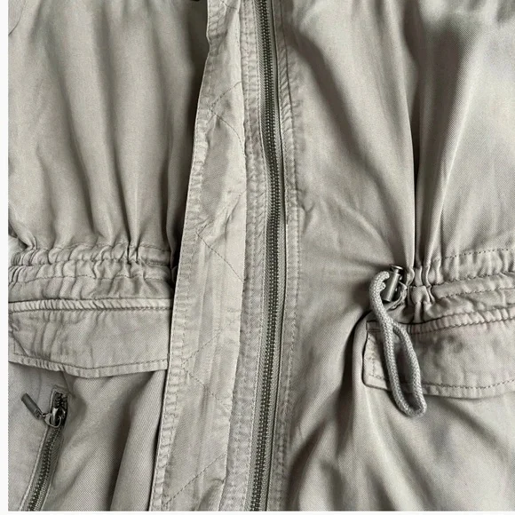 NWT Trixxi x Francesca’s Kadie Utility Anorak Jacket SIze XS - Picture 8 of 10